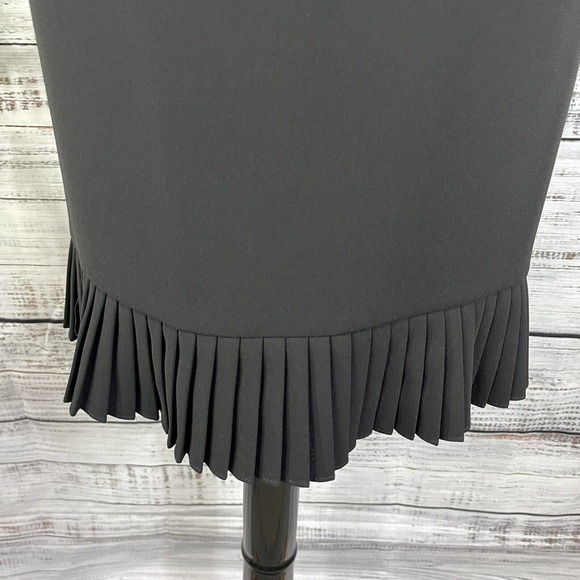 Jones Studio Skirt size 4 Classic Black Straight Knee Kick Pleats Modest Career - Picture 6 of 10